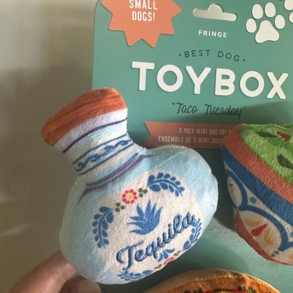TOYBOX Tequila Guacamole Dip & Taco Plush Squeaky Small Dog Toys - Picture 2 of 6